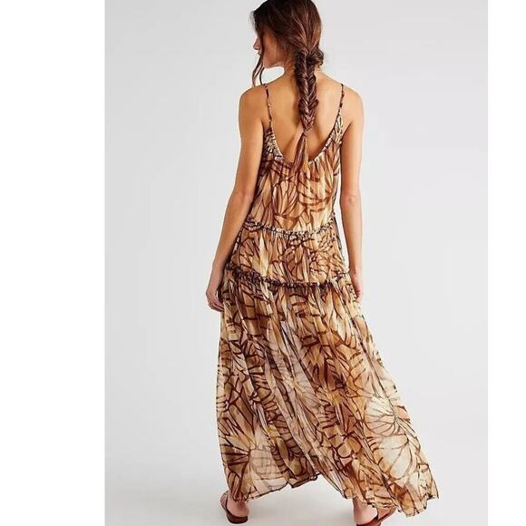 New Free People Julianna Floral Tiered Maxi Dress $168 Small Sable Sand - Picture 2 of 11